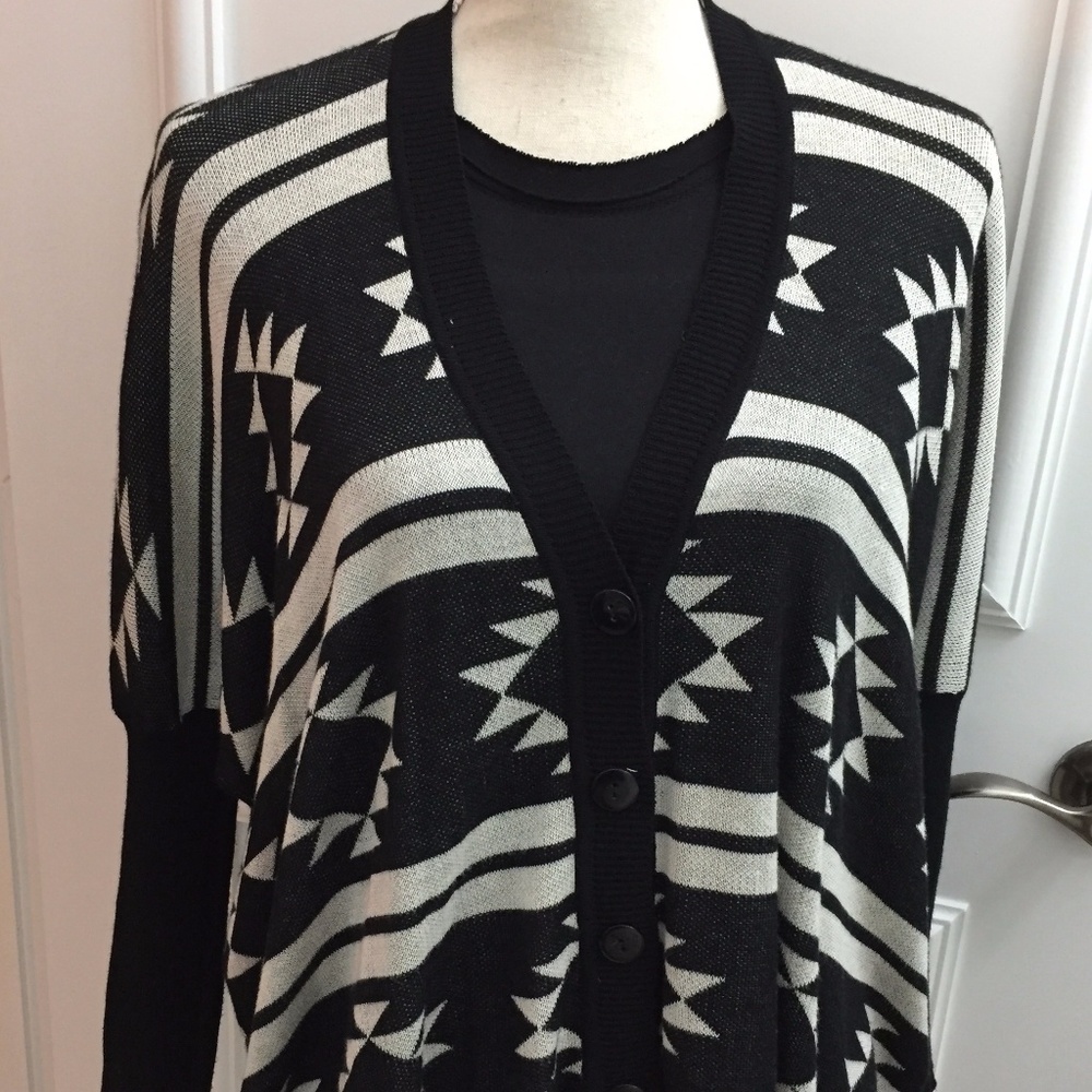 TOBI Aztec Cardigan Tribal Navajo Oversized S/M